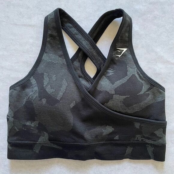 Gymshark Womens Sports Bra Black Camo Seamless Racerback Activewear Size M NEW! - Picture 1 of 11